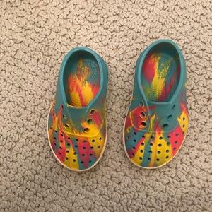 Native tie dye size 6 euc